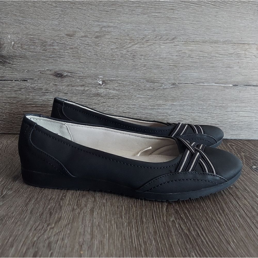 Baretraps Pralie Black Flat Slip On Shoes Size 10W